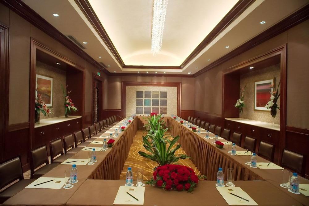 New Century Grand Hotel Кайфенг Екстериор снимка