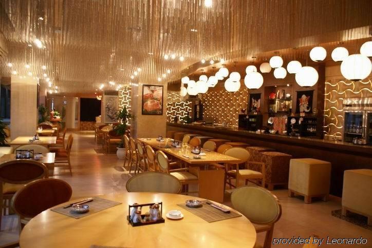 New Century Grand Hotel Кайфенг Ресторант снимка