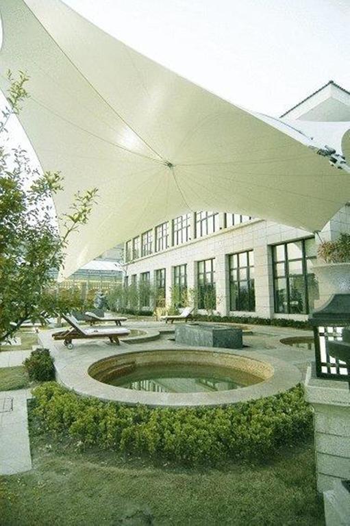 New Century Grand Hotel Кайфенг Екстериор снимка