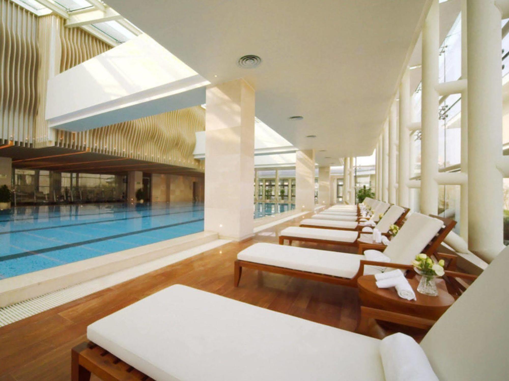 New Century Grand Hotel Кайфенг Екстериор снимка